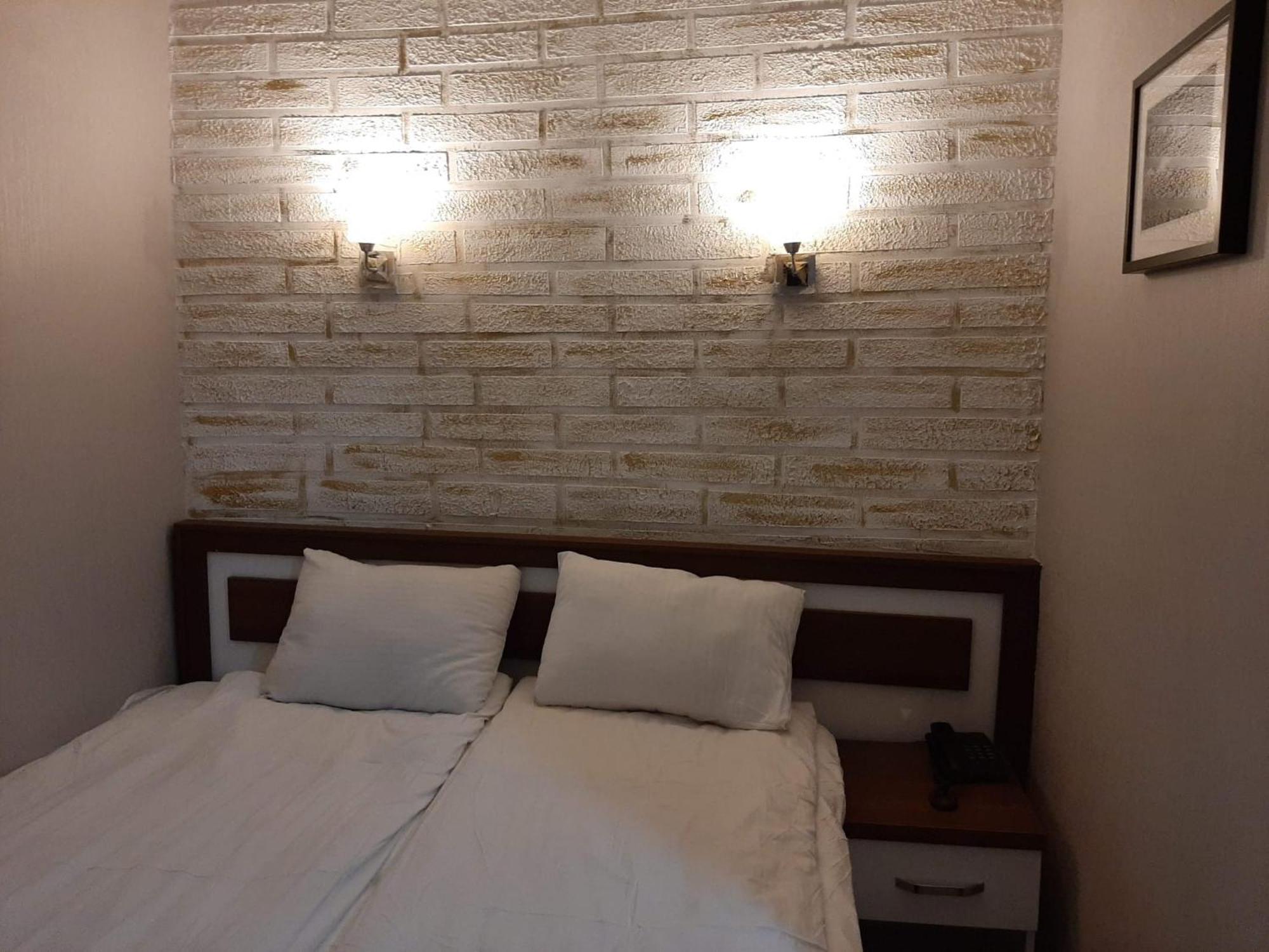 Hotel Kafkasya Kars Ngoại thất bức ảnh
